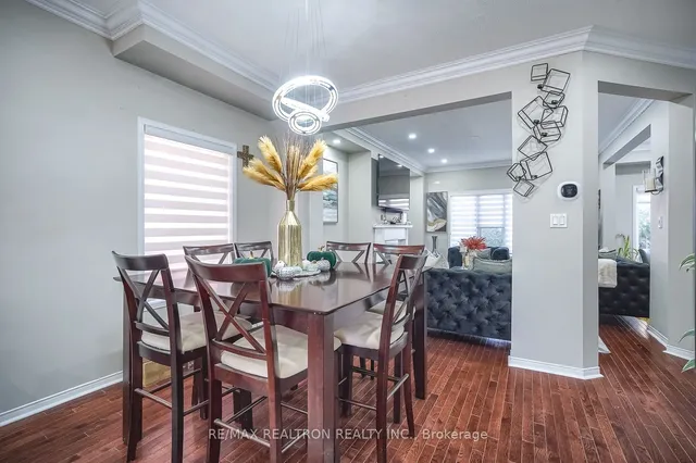 Additional image 9 of 102 Commodore Dr