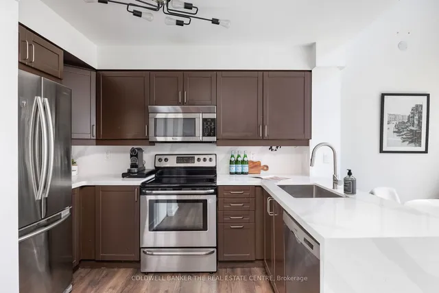 Additional image 10 of 77 Lombard St Unit 712