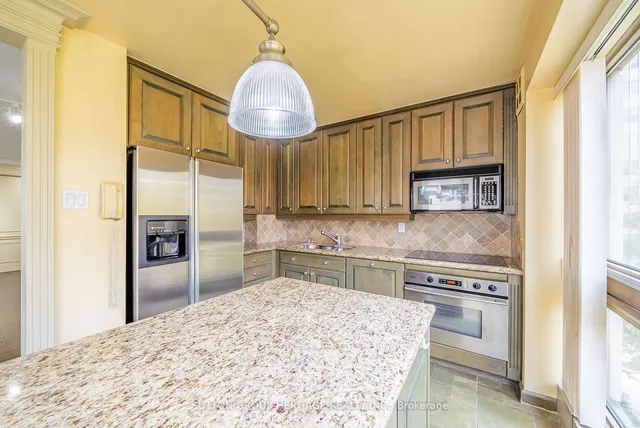 Additional image 14 of 63 St Clair Ave Unit 706