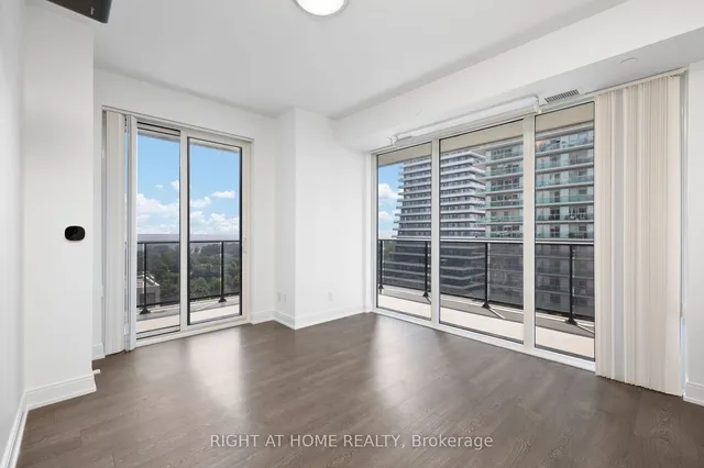 Additional image 20 of 70 Annie Craig Dr Unit 807