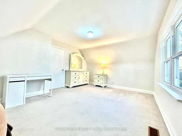 Additional image 17 of 23 Kingswell Cres