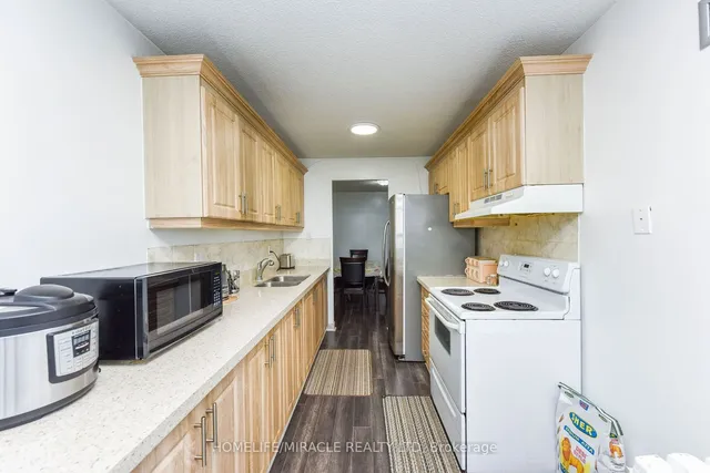 Additional image 30 of 18 Knightbridge Rd Unit 2005