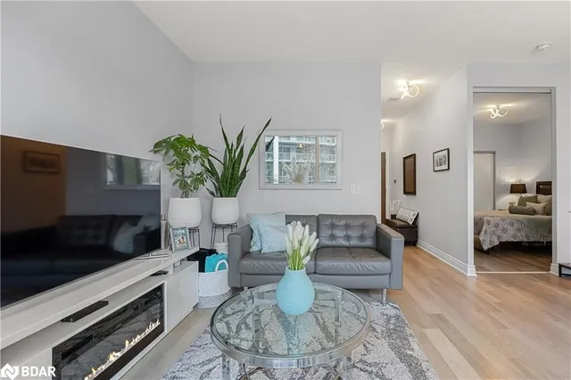 Additional image 12 of 80 Marine Parade Dr Unit 201