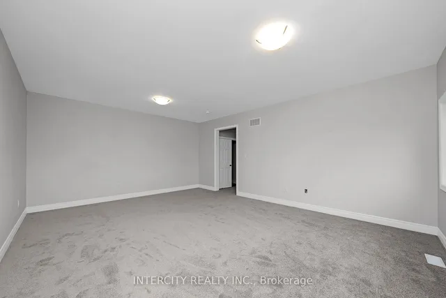 Additional image 24 of 38 Keyworth Cres