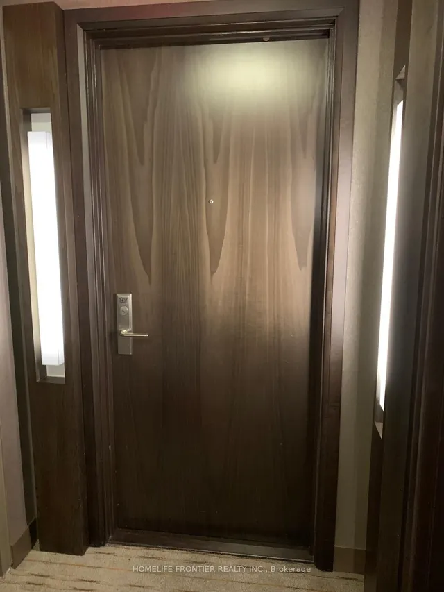 Additional image 3 of 68 Canterbury Pl Unit 1907