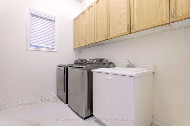 Additional image 29 of 46 Angelgate Rd