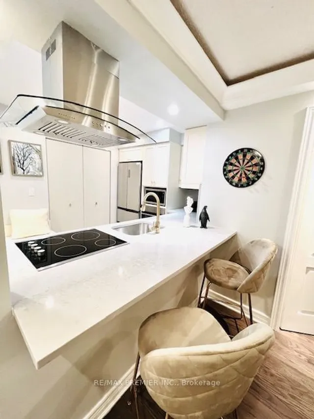 Additional image 7 of 5418 Yonge St Unit 901