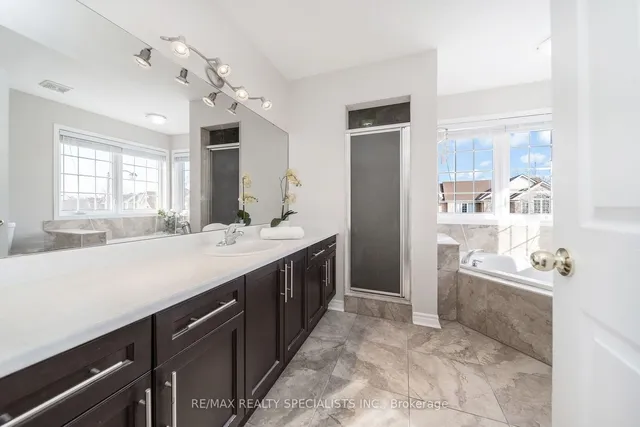 Additional image 21 of 25 Upshall Dr