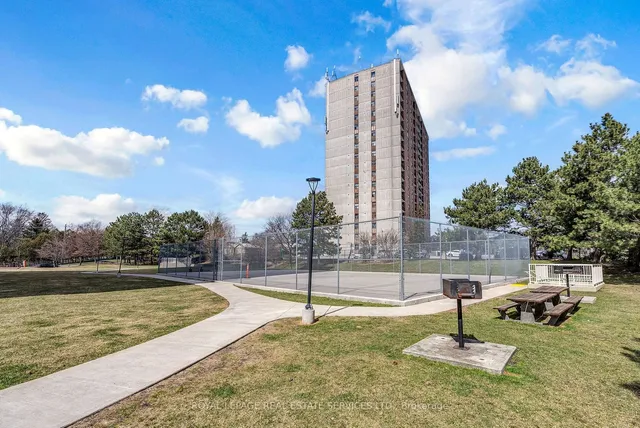 Additional image 30 of 3077 Weston Rd Unit 607