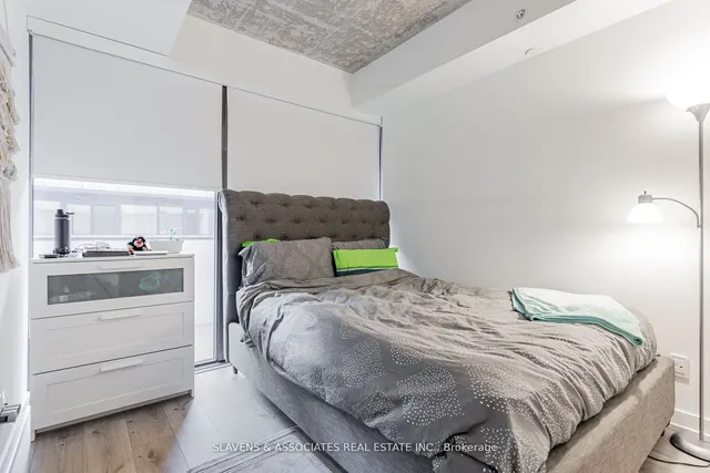 Additional image 6 of 161 Roehampton Ave Unit 633