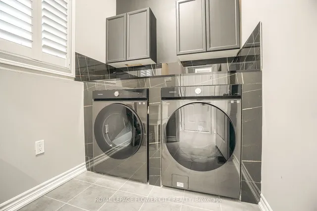 Additional image 34 of 318 Wallace St