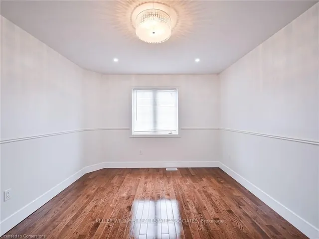 Additional image 26 of 37 Sir Jacobs Cres