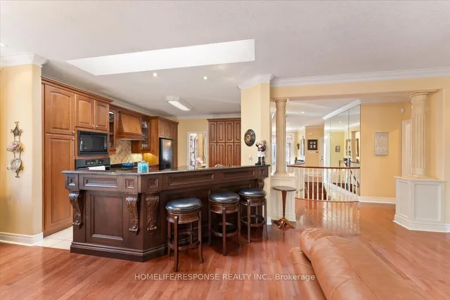 Additional image 14 of 17 McNutt St