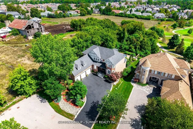 Additional image 3 of 13 Classic Dr