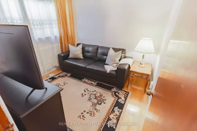 Additional image 23 of 2 Allonsius Dr