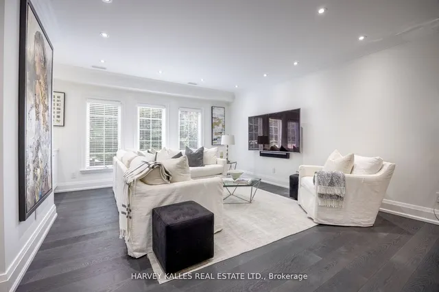 Additional image 7 of 3525 Yonge St Unit 5