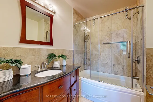 Additional image 26 of 43 Battersea Cres