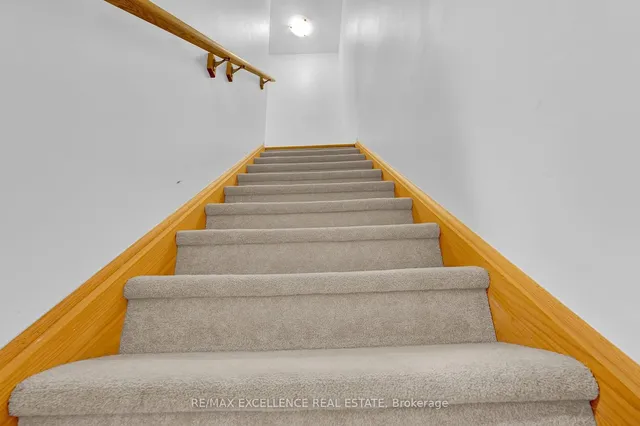 Additional image 24 of 5 Francesco St