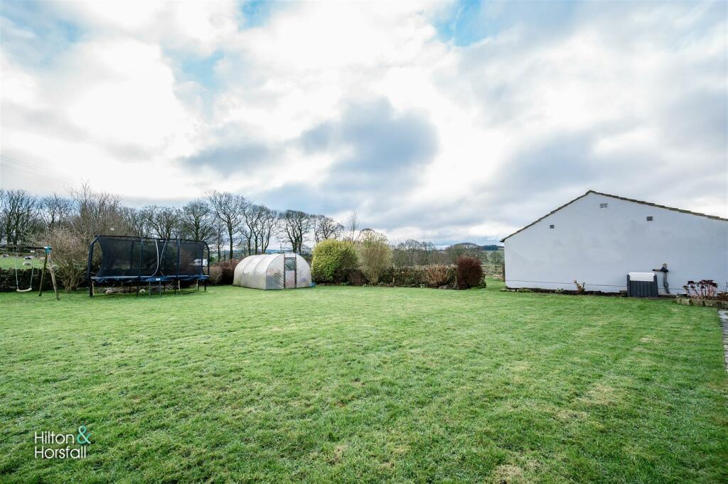 Additional image 40 of Barnmeadow House, Southfield, Burnley