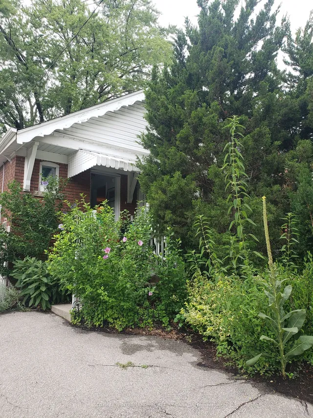 Additional image 3 of 1202 Islington Ave