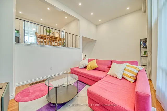 Additional image 5 of 100 Rusty Crestway