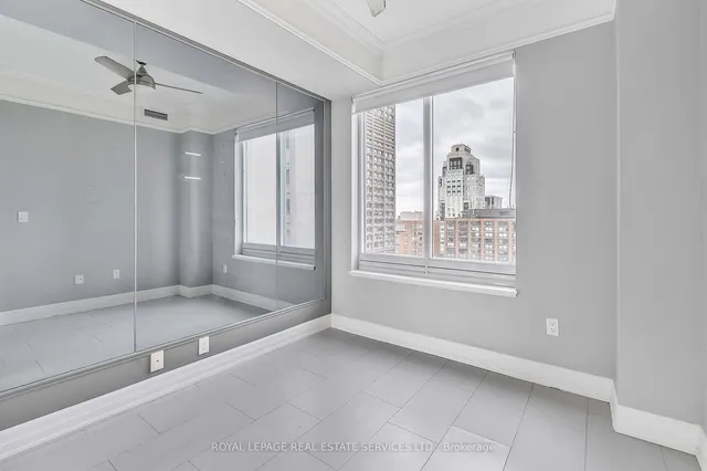 Additional image 26 of 35 Balmuto St Unit 2101