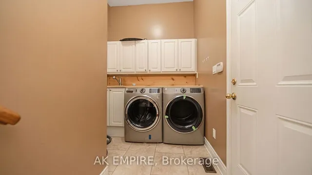 Additional image 17 of 67 Saint Hubert Dr