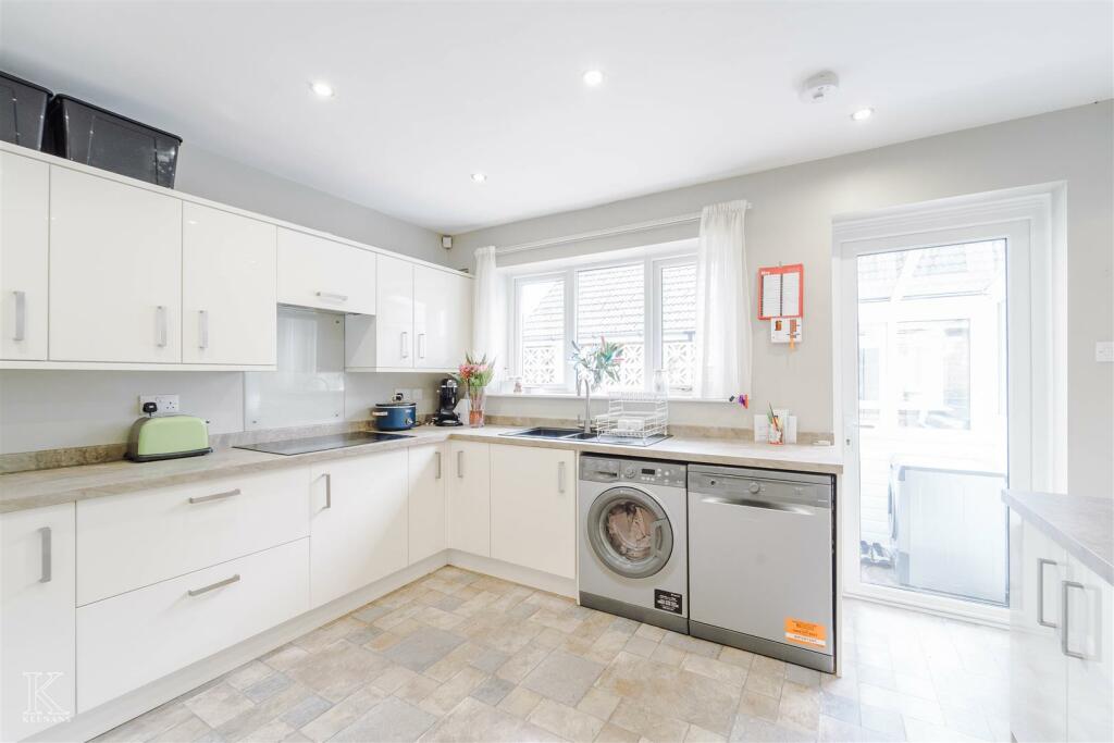 Additional image 34 of Red Lees Road, Burnley