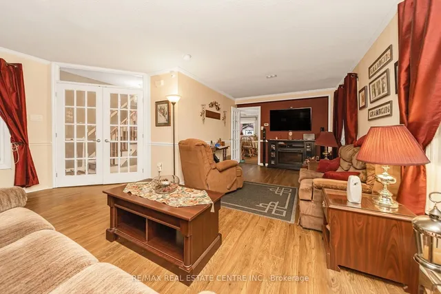 Additional image 30 of 66 Acadian Hts