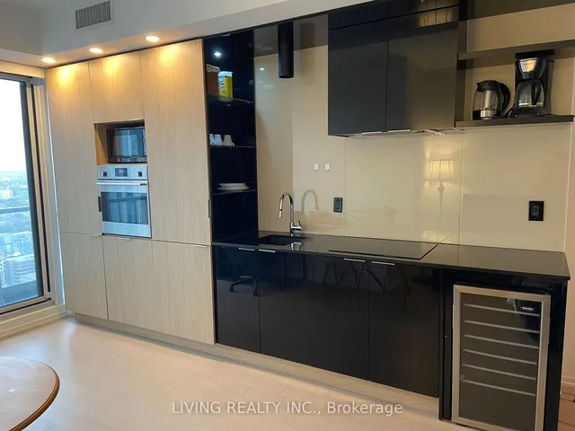 Additional image 2 of 70 Temperance St Unit 4512