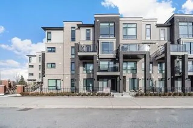 Primary image of 175 Veterans Dr Unit 21