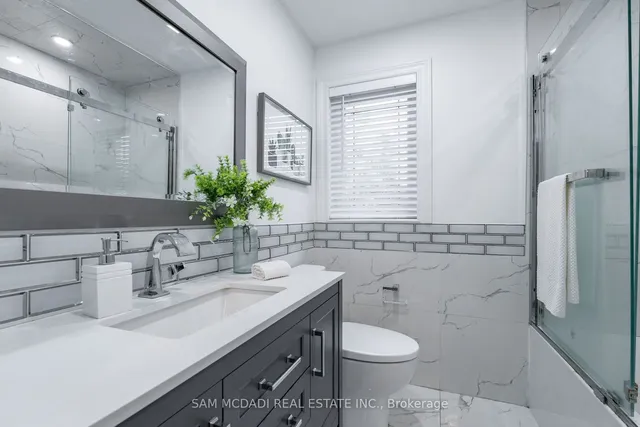 Additional image 23 of 90A Bicknell Ave