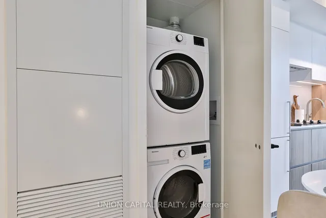 Additional image 14 of 319 Jarvis St Unit 1005