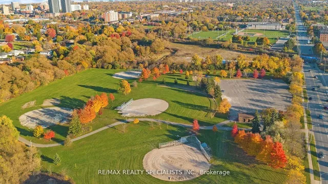 Additional image 37 of 12 Willowcrest Crt