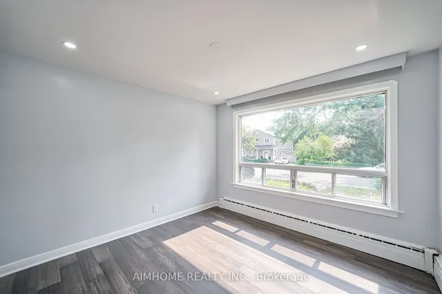 Additional image 17 of 193 Scarboro Cres