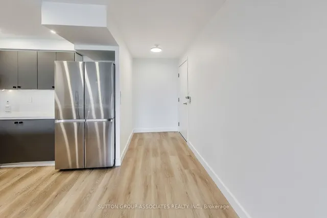 Additional image 10 of 323 Richmond St Unit 818