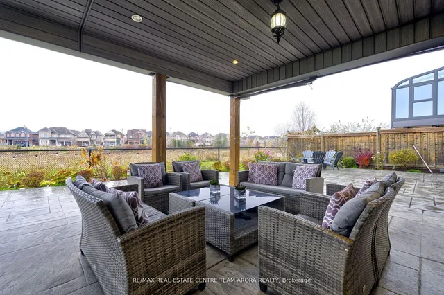 Additional image 33 of 20 Ladbrook Cres