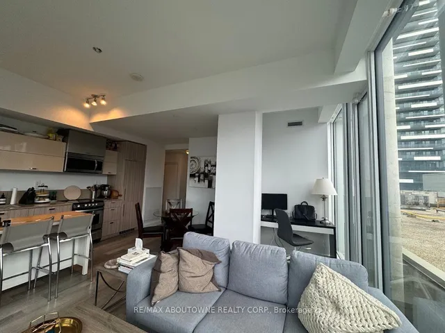 Additional image 14 of 290 Adelaide St Unit 802