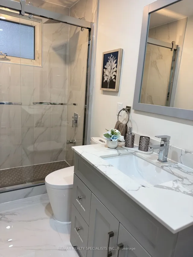 Additional image 11 of 206 Folkstone Cres