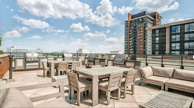 Additional image 11 of 3091 Dufferin St Unit 208