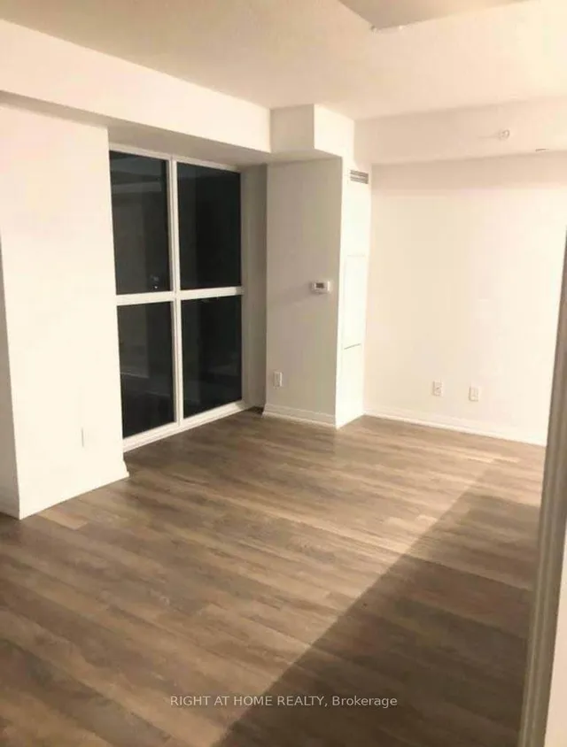 Additional image 6 of 30 meadowglen Pl Unit 718