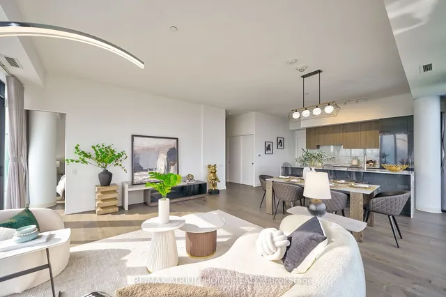 Additional image 11 of 161 Roehampton Ave Unit Ph05