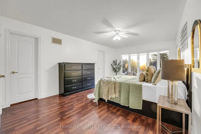 Additional image 19 of 162 Leadership Dr