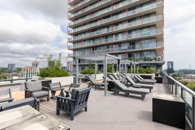 Additional image 35 of 120 Parliament St Unit 1009