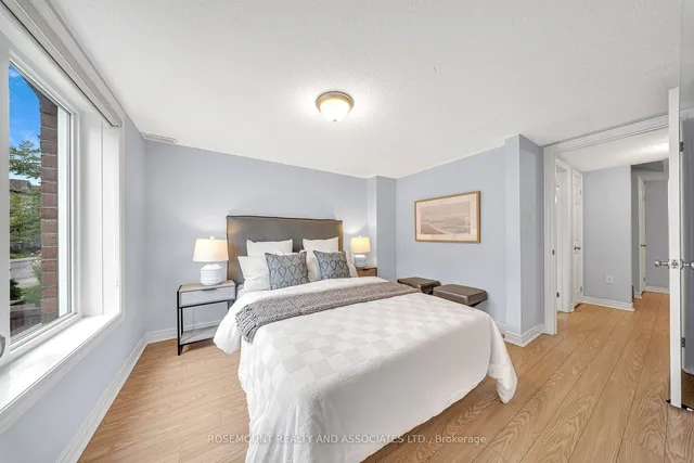 Additional image 3 of 9 De Jong St