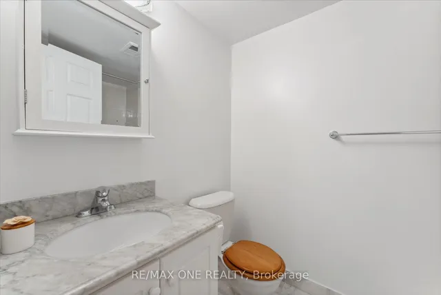 Additional image 26 of 7 Lorraine Dr Unit 909