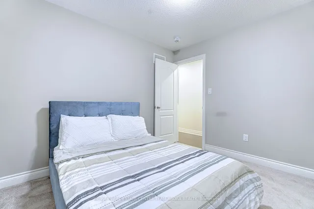 Additional image 32 of 47 Dunley Cres