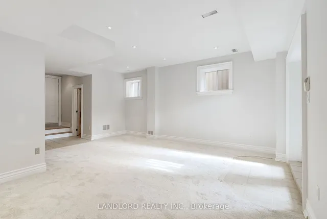 Additional image 26 of 425 Cranbrooke Ave