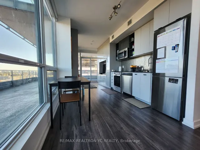 Additional image 2 of 10 De Boers Dr Unit 411