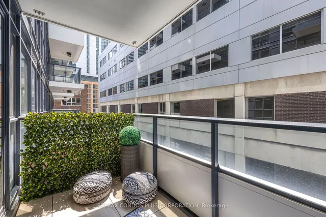 Additional image 20 of 38 Widmer St Unit 810